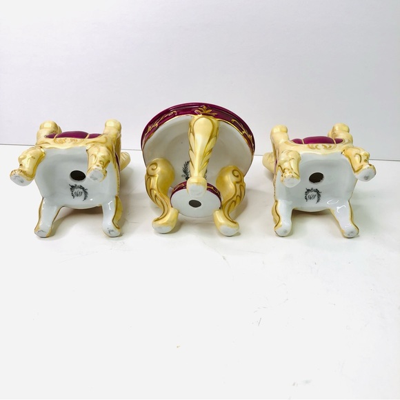 Vintage 1898 China Company Miniture Porcelain Dollhouse Table & Chairs Set of 3 - Picture 4 of 10